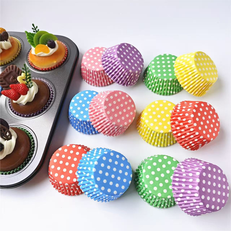 100 Adet Puantiyeli Kek Kağıt  - Kitchen Baking Mat incelemesi ve fiyatı